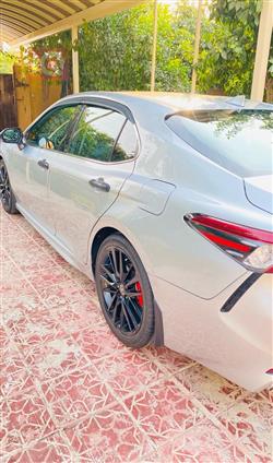 تۆیۆتا کامری